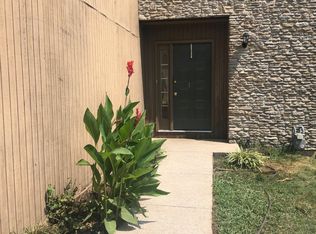 108 Heather Ln, Lexington, KY 40509