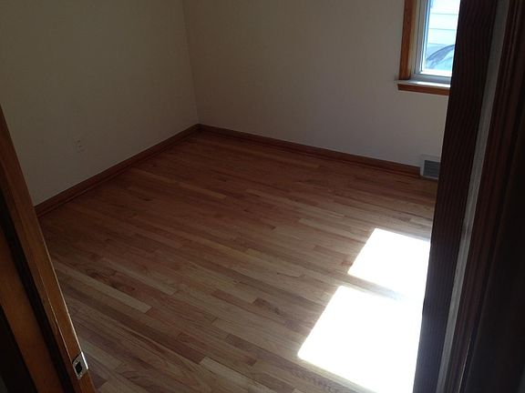 Bedroom2