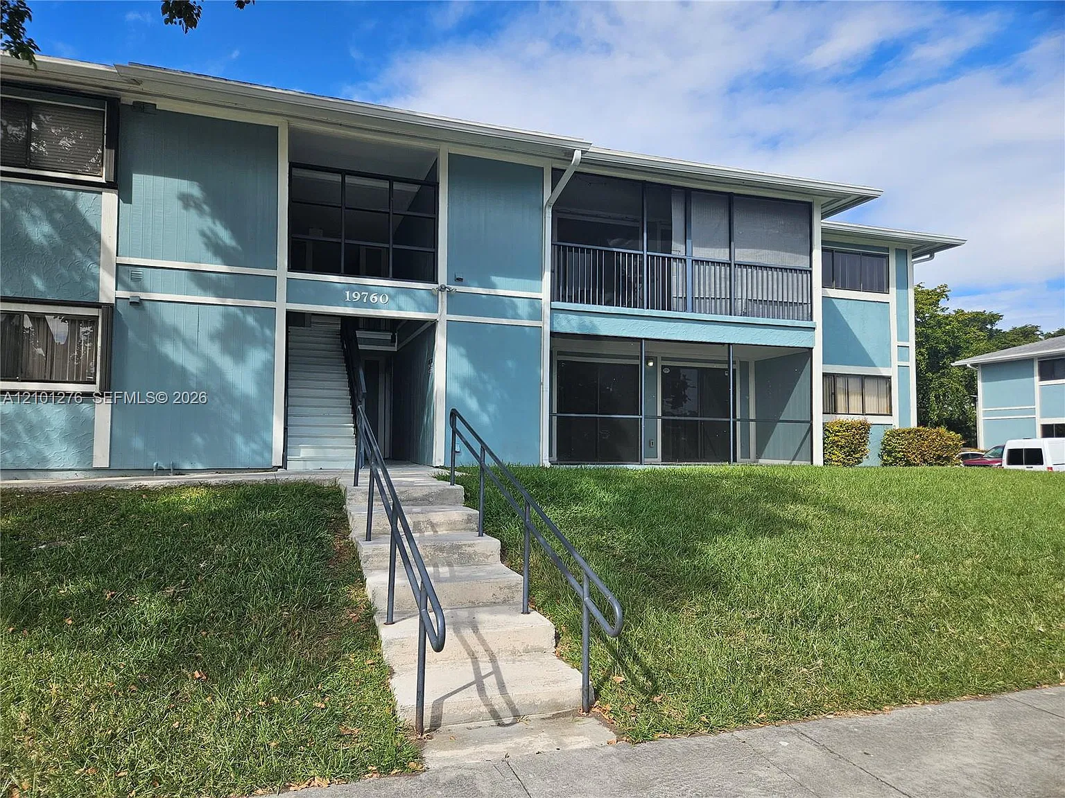 Ridgeview Gardens Condo # — Photo 1
