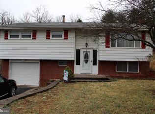 13013 Mallard St, Cumberland, MD 21502