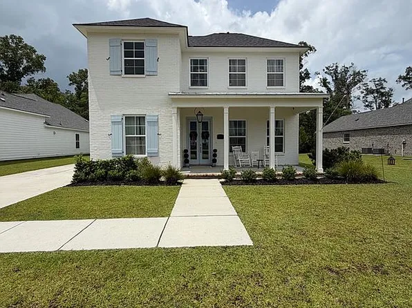 30364 Penntail St, Springfield, LA 70462