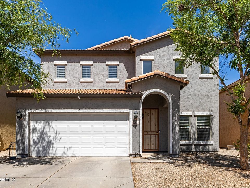 1st image of 440 E SADDLE Way