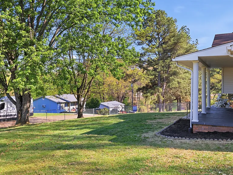 3683 Halifax Cir — Photo 7