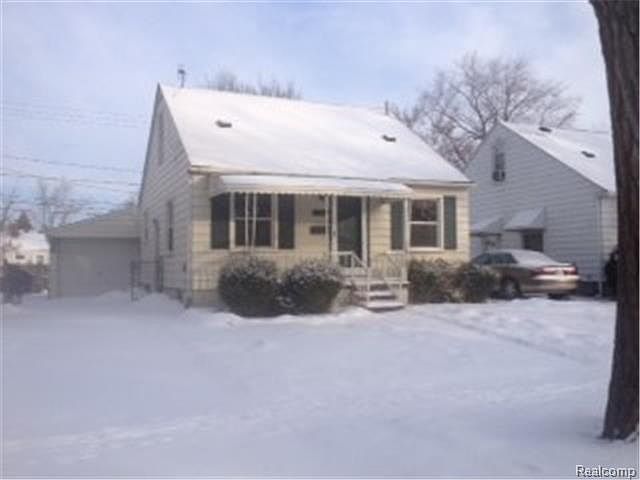 1st image of 1685 Woodward Hts