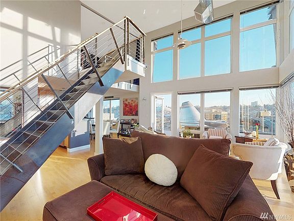 4th image of 1705 Dock St Unit 548