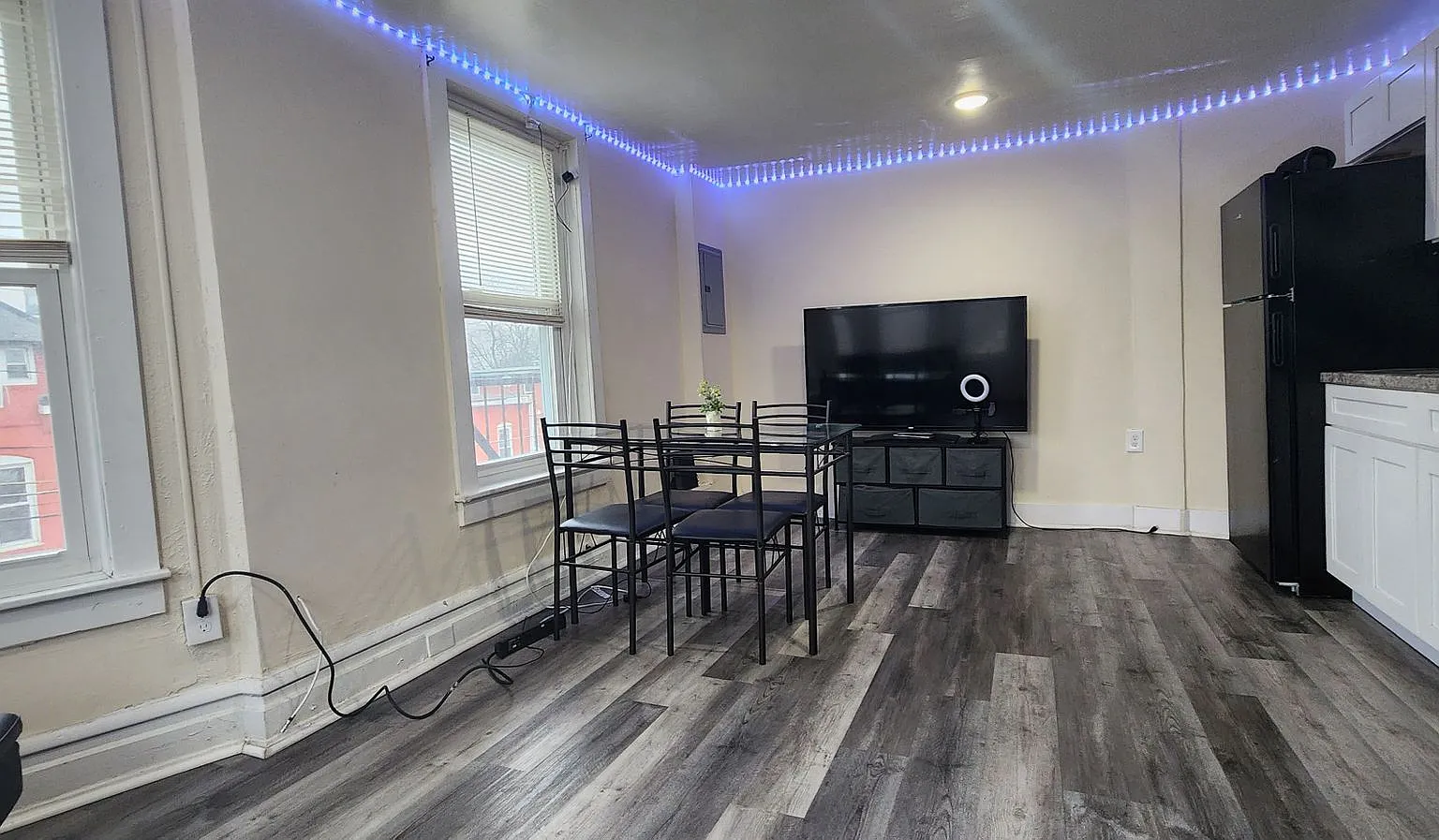 349 N 7th Street — Photo 2