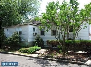 725 Villa Ave W, Somerdale, NJ 08083