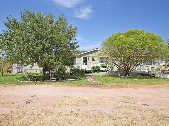 2nd image of 3795 N Ambassador Ave