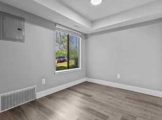 18800 Innsbrook Dr #933-205V, Northville, MI 48168