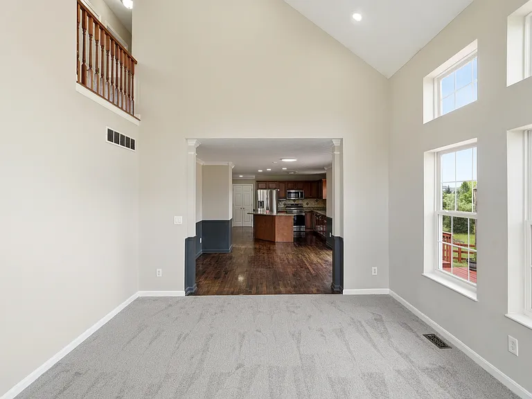 4918 Streamside Ct — Photo 17