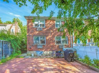 14309 Rose Ave, Flushing, NY 11355