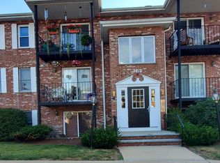 362 Neponset St APT J, Canton, MA 02021