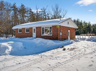 419 S Beach Rd, Kawartha Lakes, ON K0L 2W0