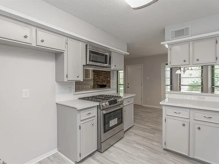 4219 Tuscarora St — Photo 12