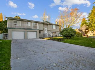 12987 62nd Ave, Surrey, BC