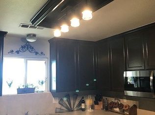 25067 Auberry Rd, Clovis, CA 93619