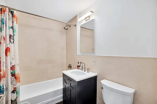 Rented by Compass | media 21