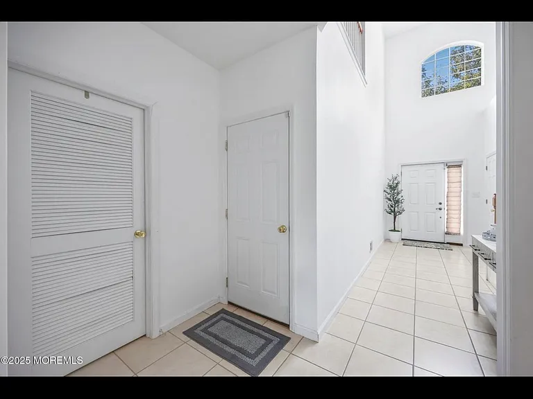 100 Pine St #9 — Photo 19