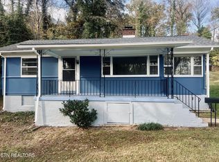 317 W Faunce Rd, Oak Ridge, TN 37830