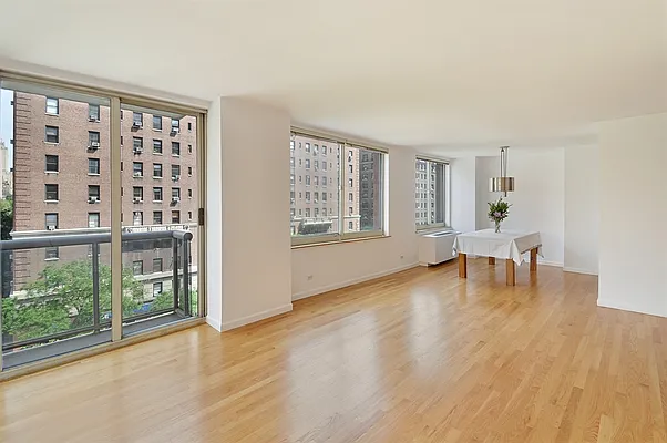Sold by Corcoran | media 3