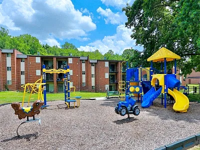 Taylor Park Apartment Homes — Photo 20