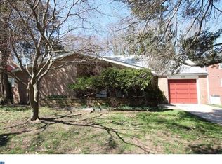 36 S Brookside Rd, Springfield, PA 19064