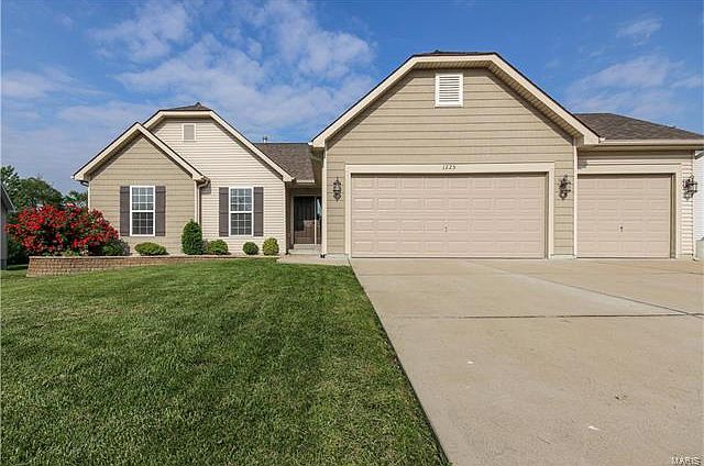 1st image of 1225 Sonoma Way