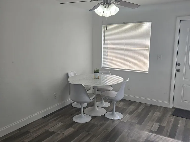 309 NW 6th Ave — Photo 18