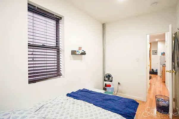 Rented by City Connections Realty | media 42