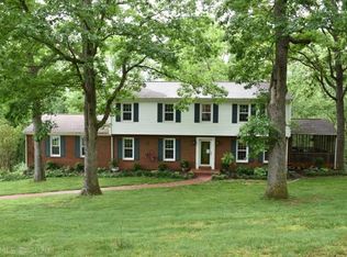 6872 Campbell Dr, Salem, VA 24153