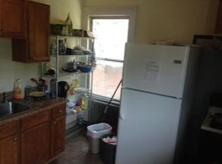 301 Humphrey St #201, New Haven, CT 06511
