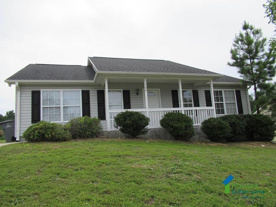 1st image of 102 Vista Hill Dr