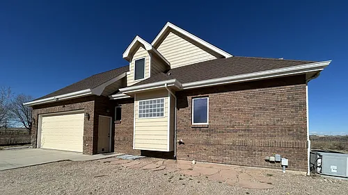 8821 E County Road 18 Photo 1