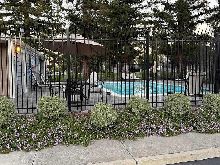 249 Northwood Cmns #249 — Photo 16