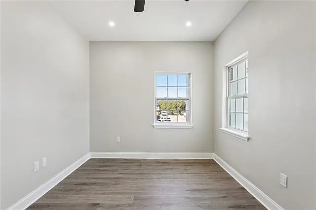 3 bed, 1.0 bath, 1800 sqft, $1,800 — Photo 4