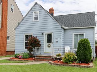 5229 W 26th St, Parma, OH 44134
