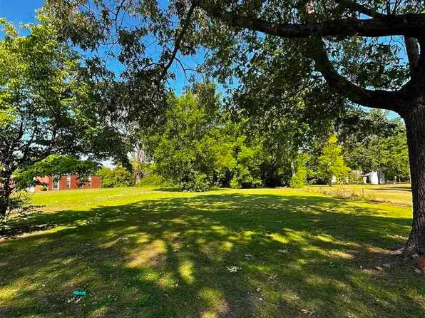 310 Bobby L Davis Blvd, Marion, SC 29571