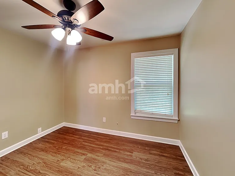 2713 Twin Ash Ct — Photo 17