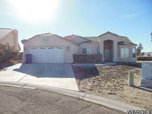 2nd image of 2076 E Crystal Dr