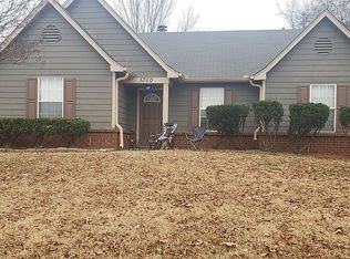 5760 Ridgetop Dr, Horn Lake, MS 38637