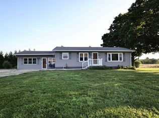 42060 County Highway 10, Nebo, IL 62355
