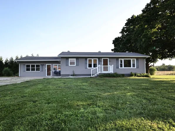 42060 County Highway 10, Nebo, IL 62355