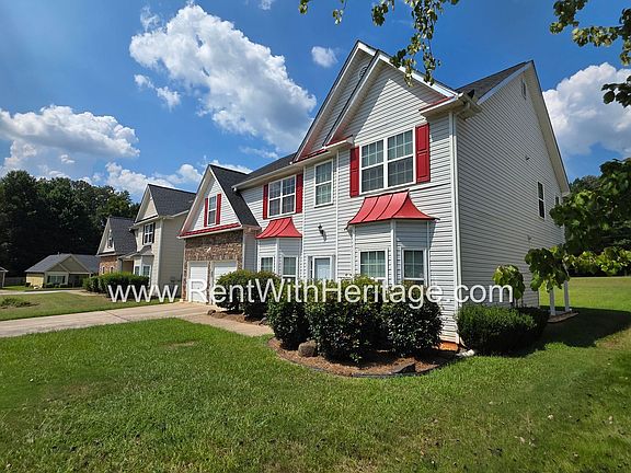 5th image of 202 Summergate Ln