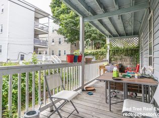 18 Howes St, Dorchester, MA 02125
