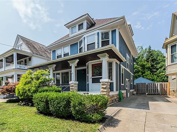 3rd image of 1202 Marlowe Ave