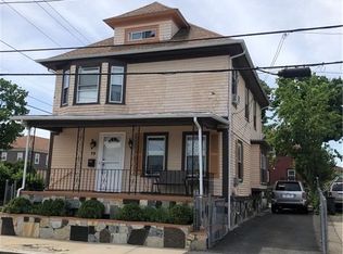 79 Barrows St, Providence, RI 02909