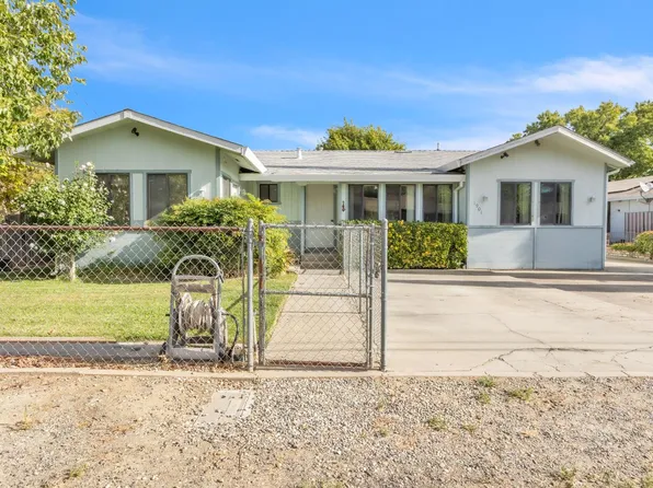 1901 8th Ave, Olivehurst, CA 95961