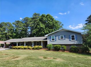 5046 Fox Forest Dr SW, Lilburn, GA 30047