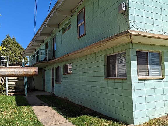3rd image of 1120 Harney St