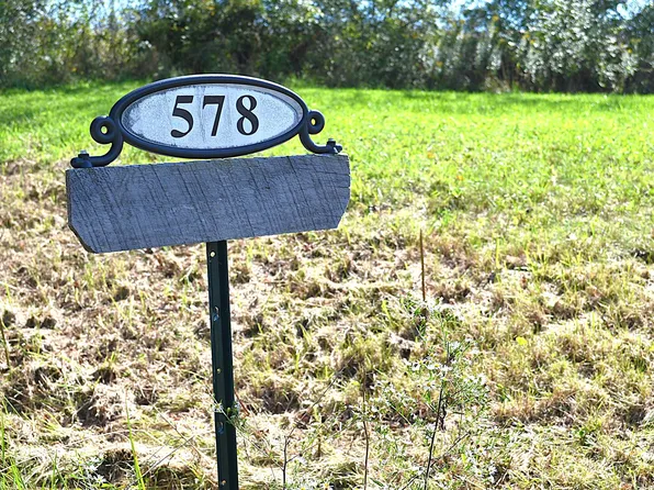 578 Coleman Cliff Rd, Frankford, WV 24938